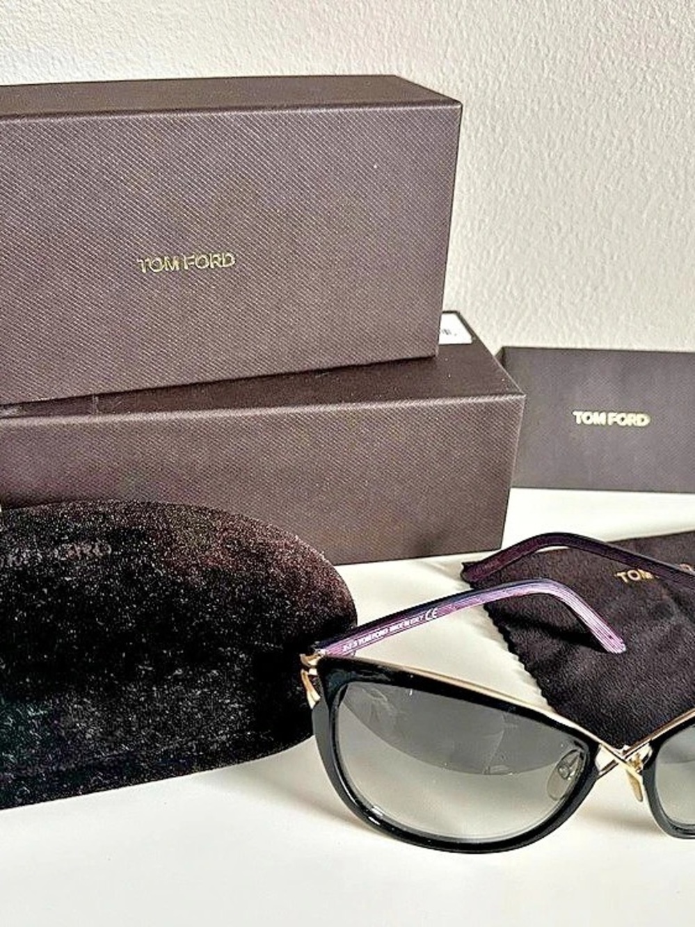 Tom Ford Celia 59mm Cat Eye Sunglasses TF322 Black & Gold